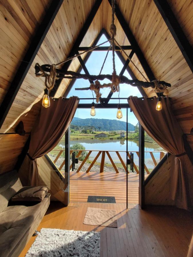Chale Encanto Do Lago Урубиси Екстериор снимка